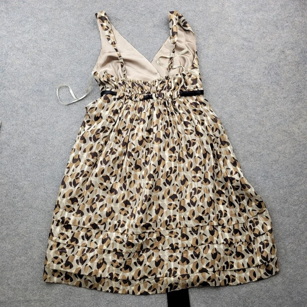 BCBGMAXAZRIA Dress Womens 2 Beige Animal Print Silk‎ Sleeveless V Neck Fit Flare